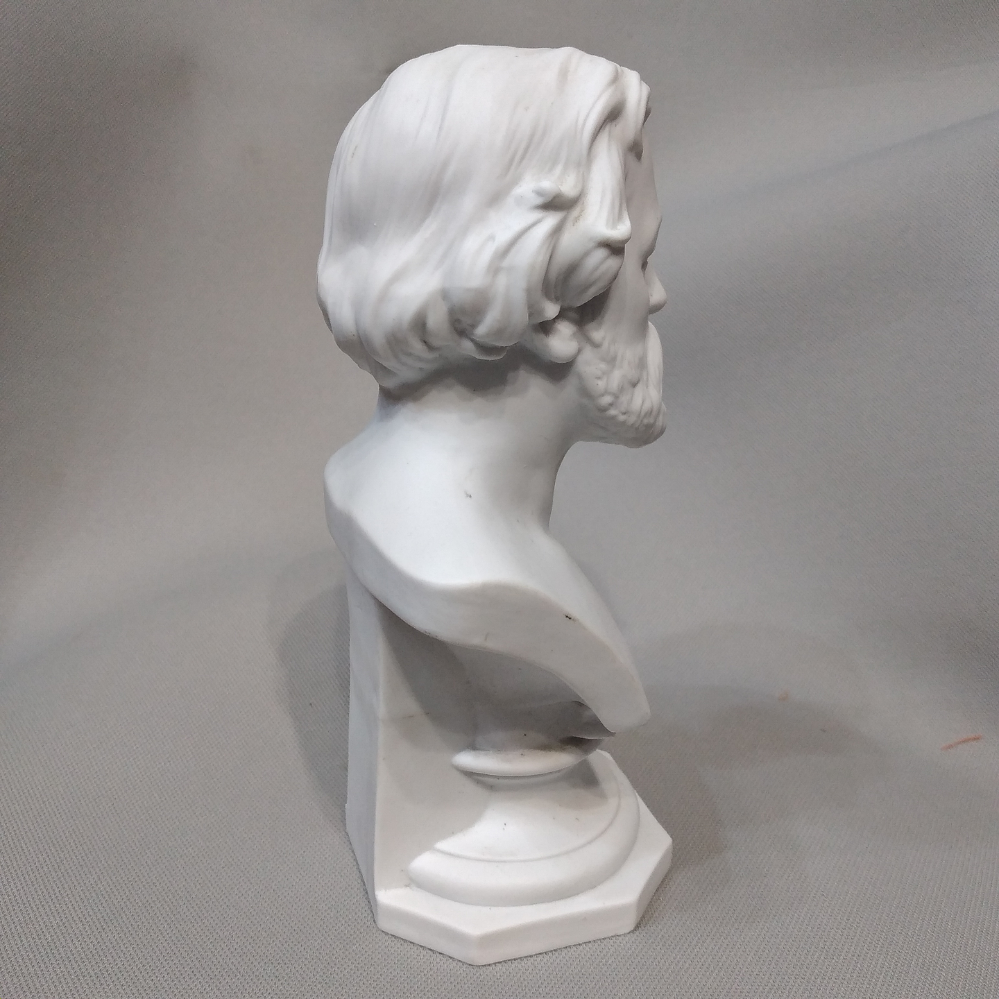 Busto em biscuit Verdi 4