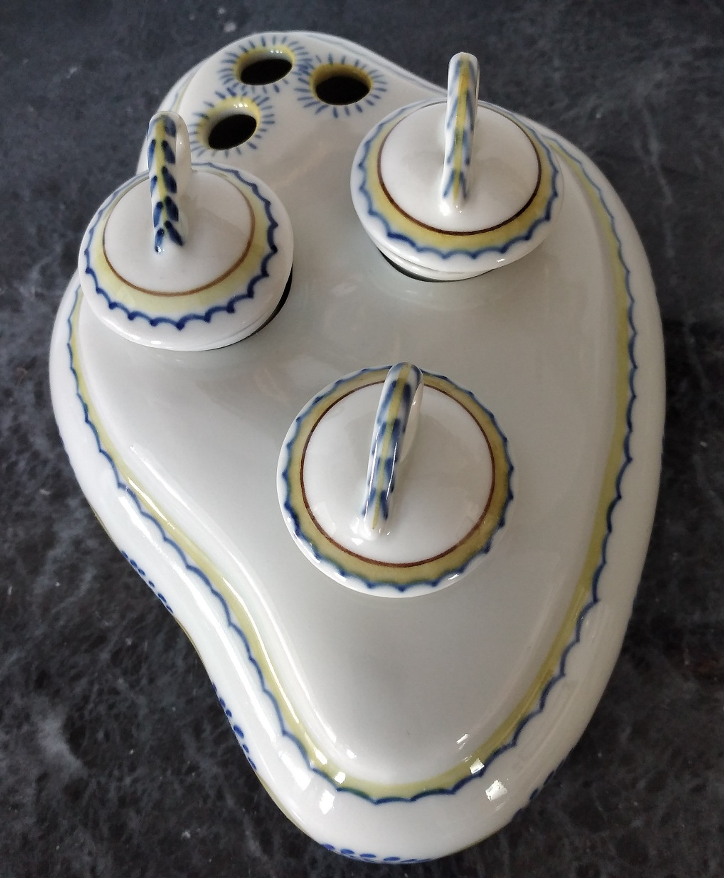 Tinteiro em porcelana de Viana 2