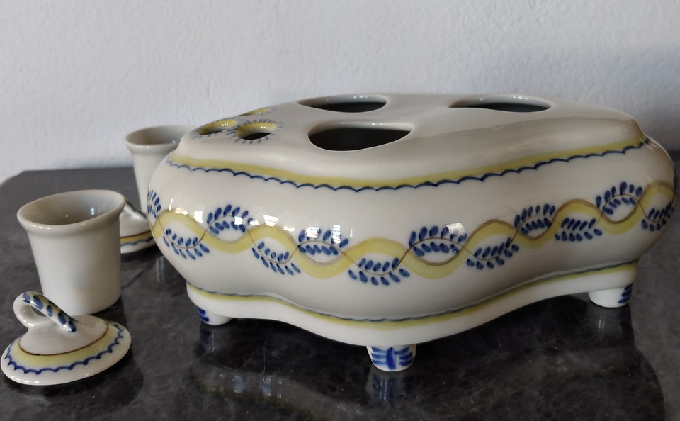 Tinteiro em porcelana de Viana 3