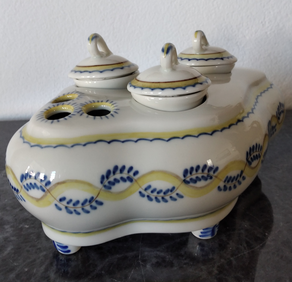 Tinteiro em porcelana de Viana 7
