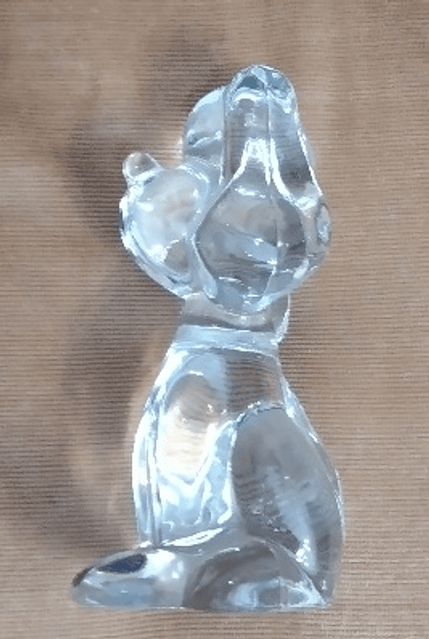 Cão em cristal 