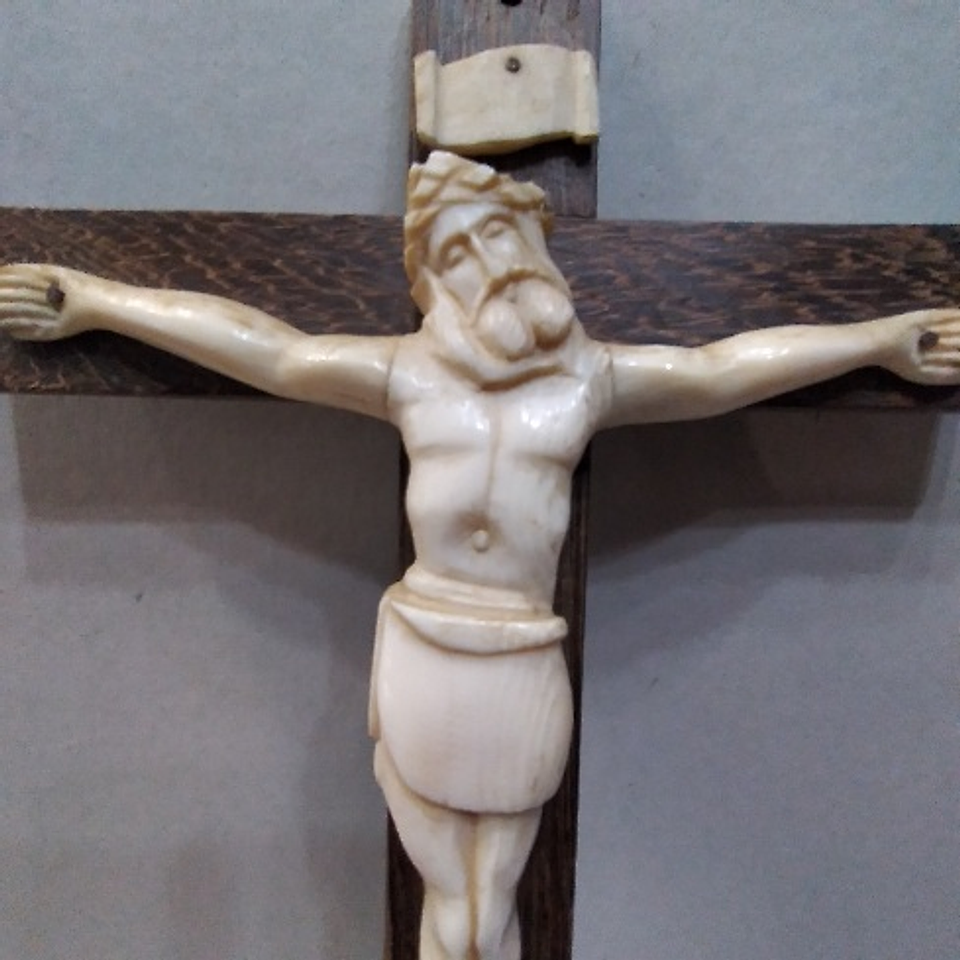 Crucifixo  3