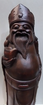 Escultura Oriental em bambu 