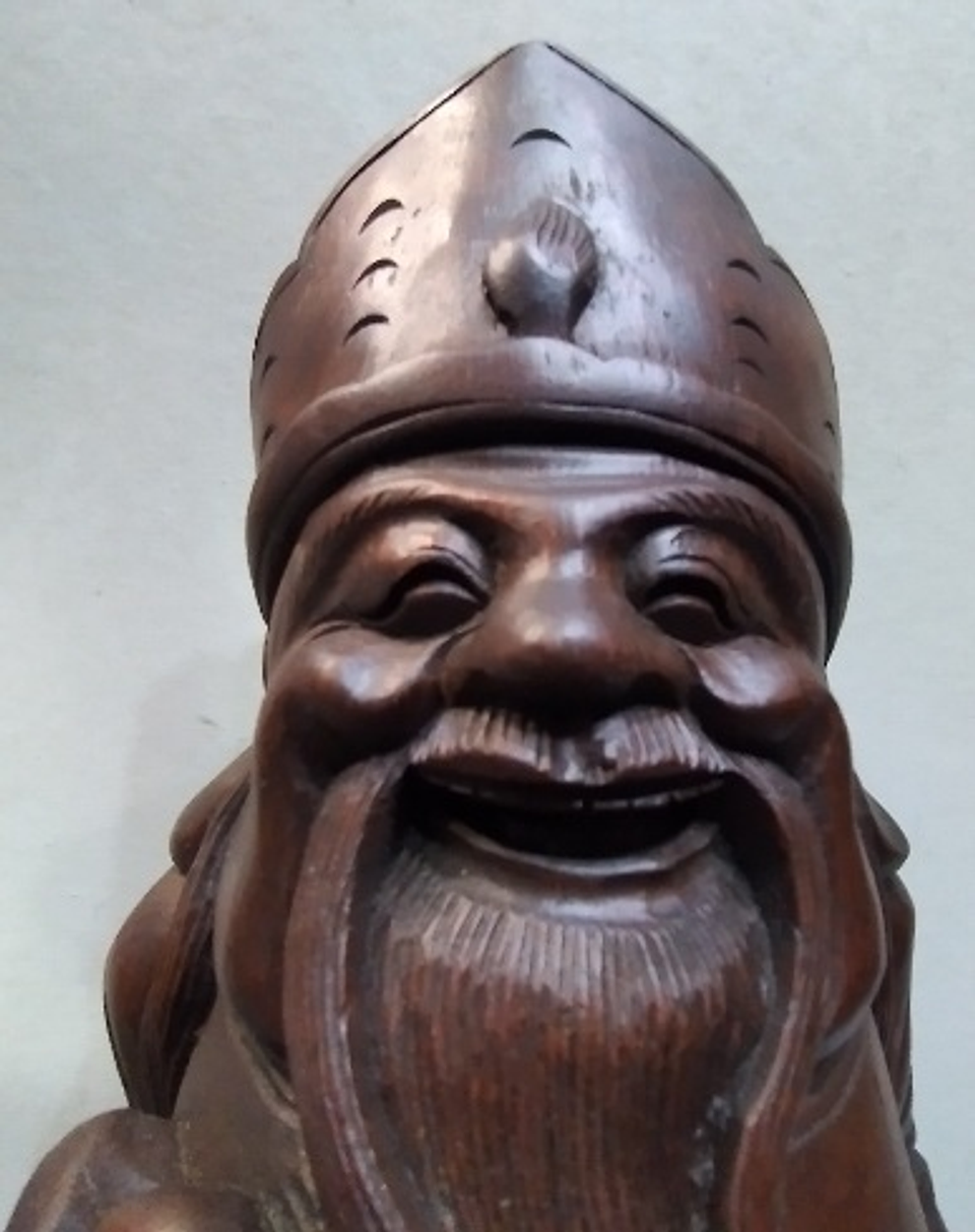 Escultura Oriental em bambu  5