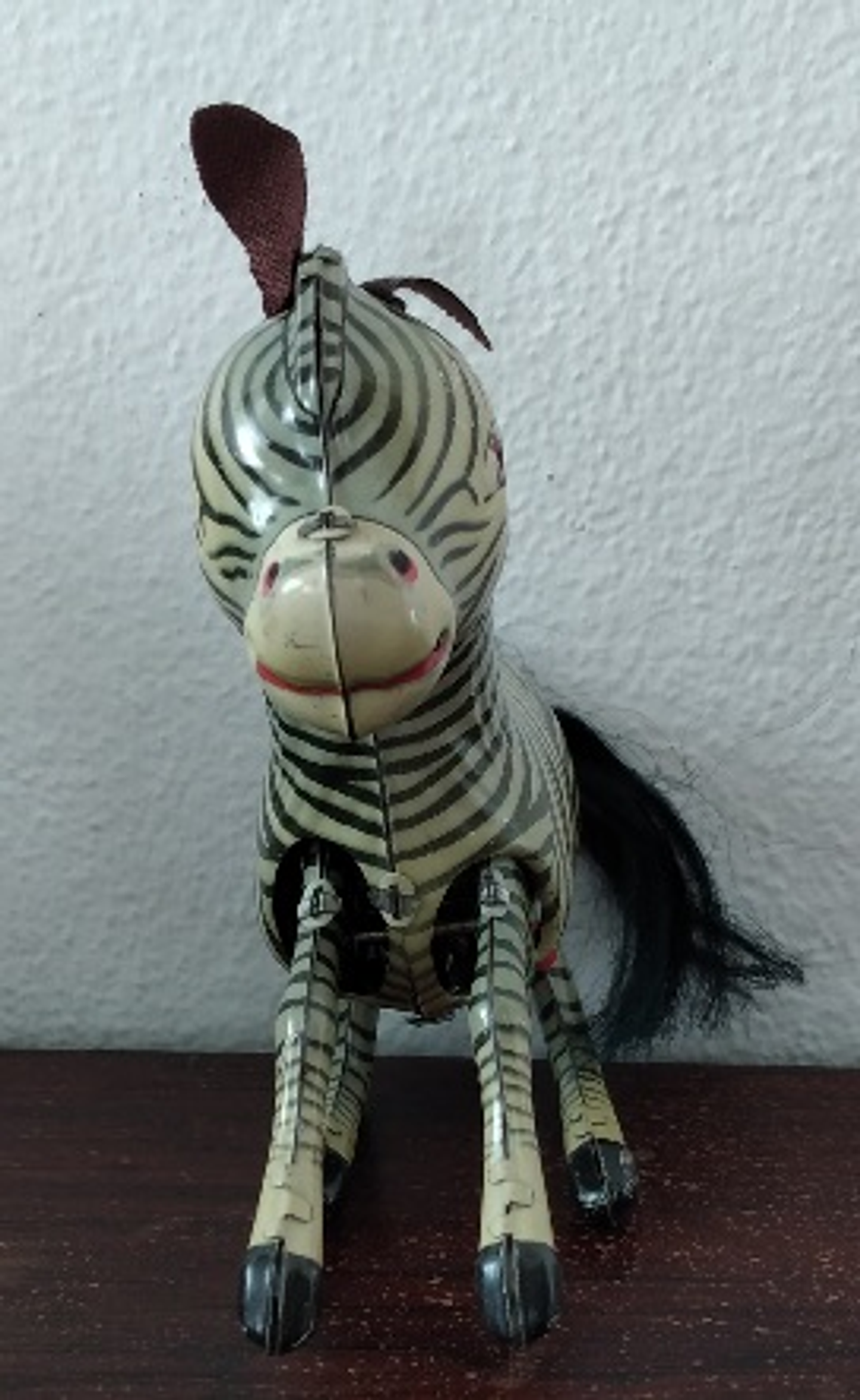 Brinquedo, zebra em lata 3