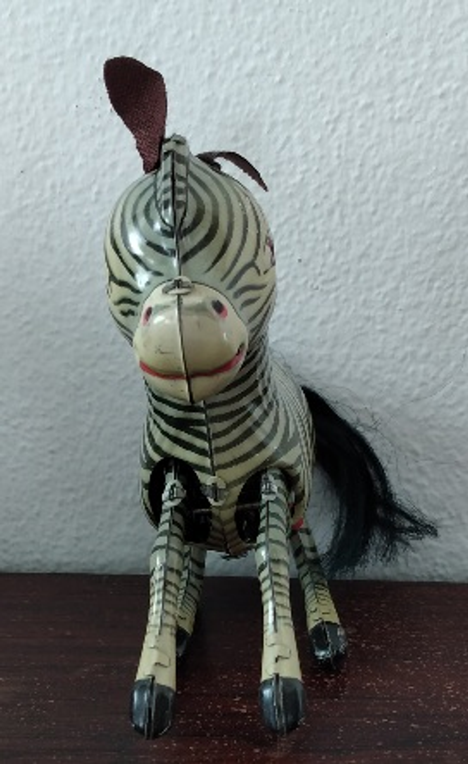 Brinquedo, zebra em lata 3