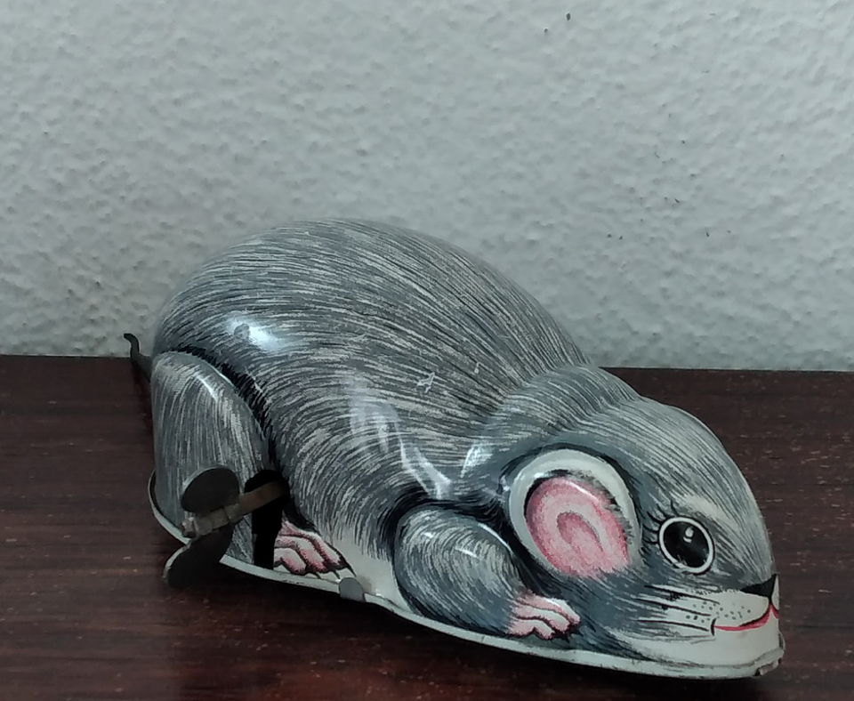 Brinquedo de lata, rato da YONE 1