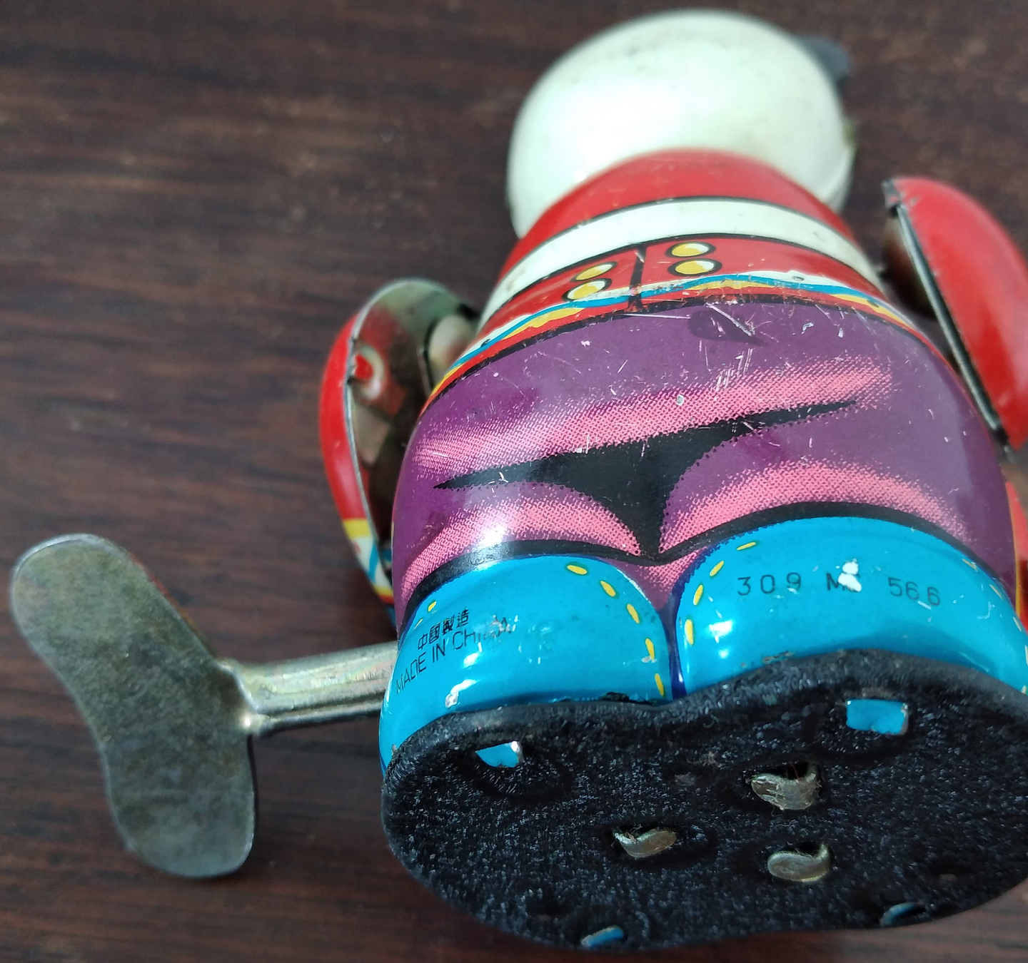 Brinquedo de lata, panda 3