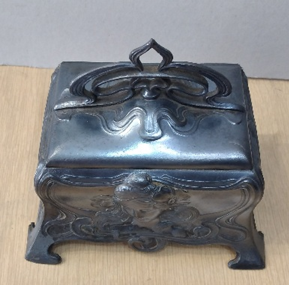 Caixa Porta-jóias WMF 1