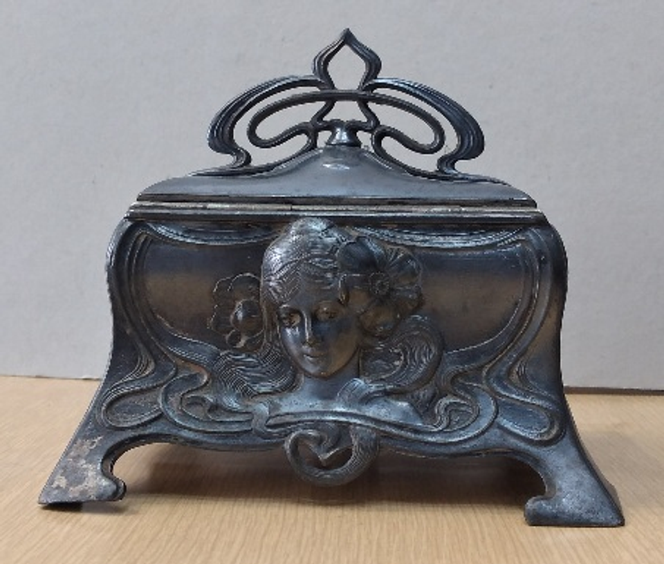 Caixa Porta-jóias WMF 6