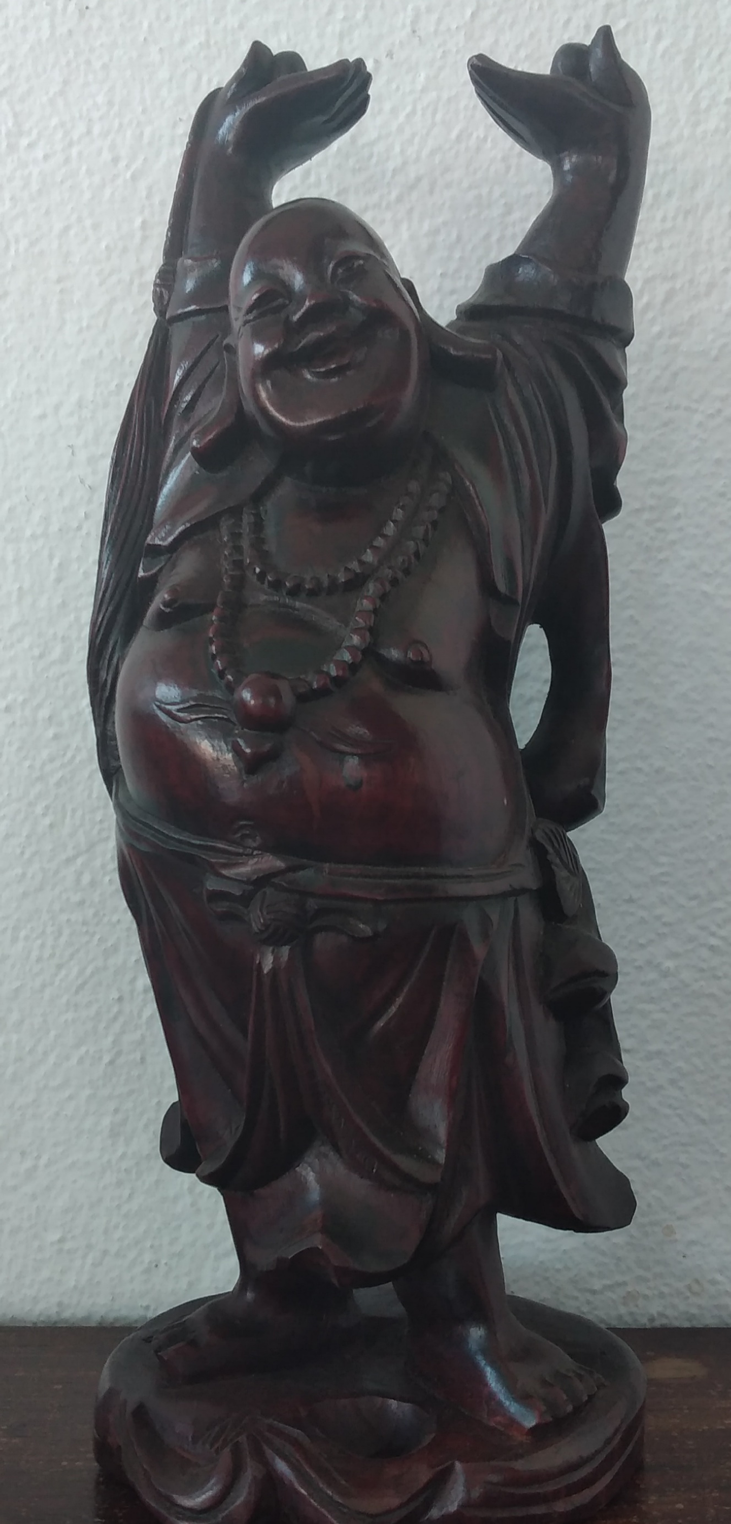 Escultura Oriental em madeira  1