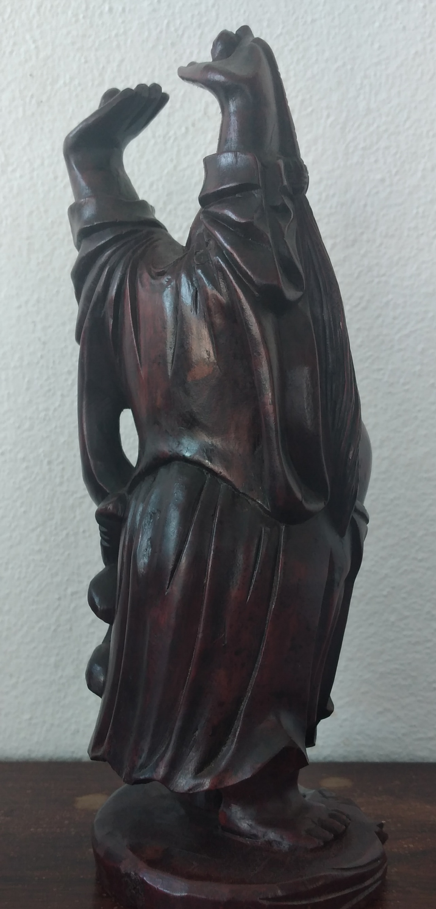 Escultura Oriental em madeira  4