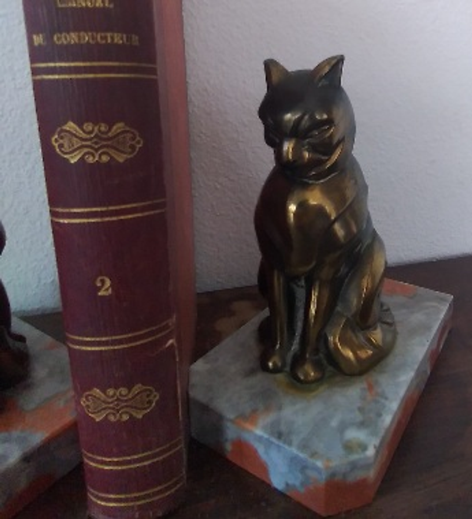 Bookends gatos arte deco  12