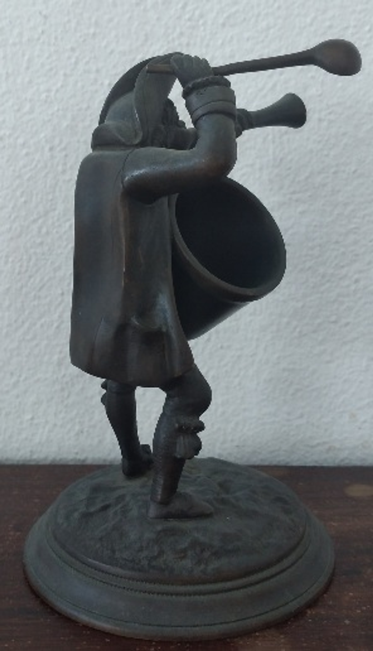 Sopeiro militar em bronze  3