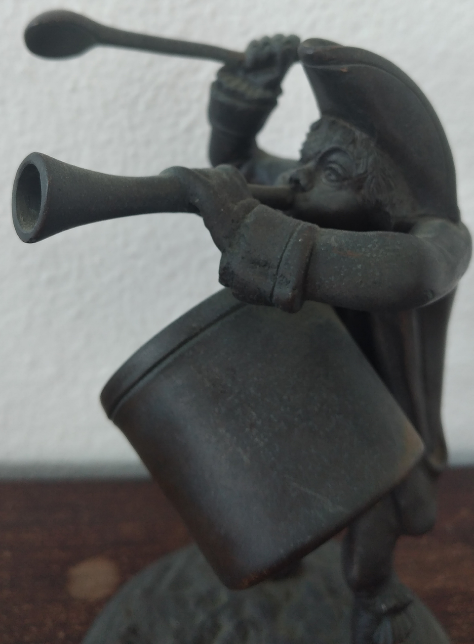 Sopeiro militar em bronze  6