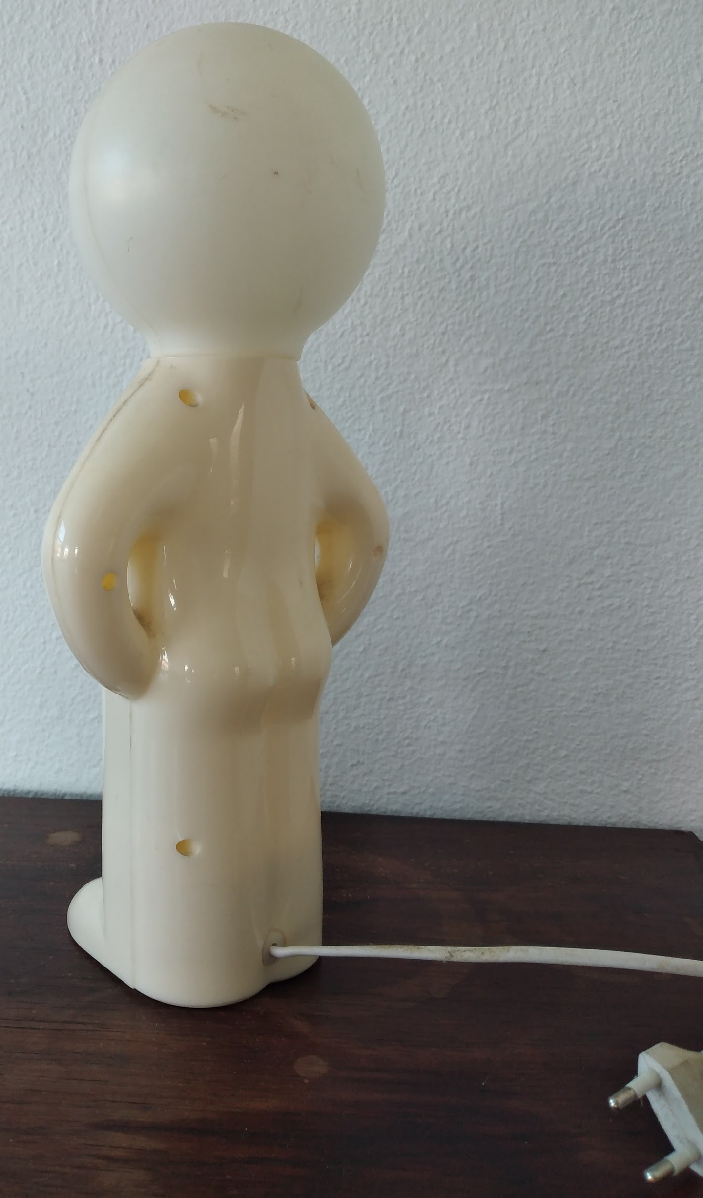 Luminária de mesa boneco engraçado  4