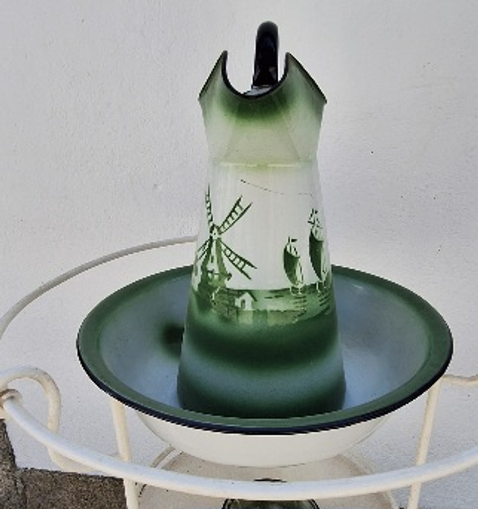 Antigo lavatório em ágata  1