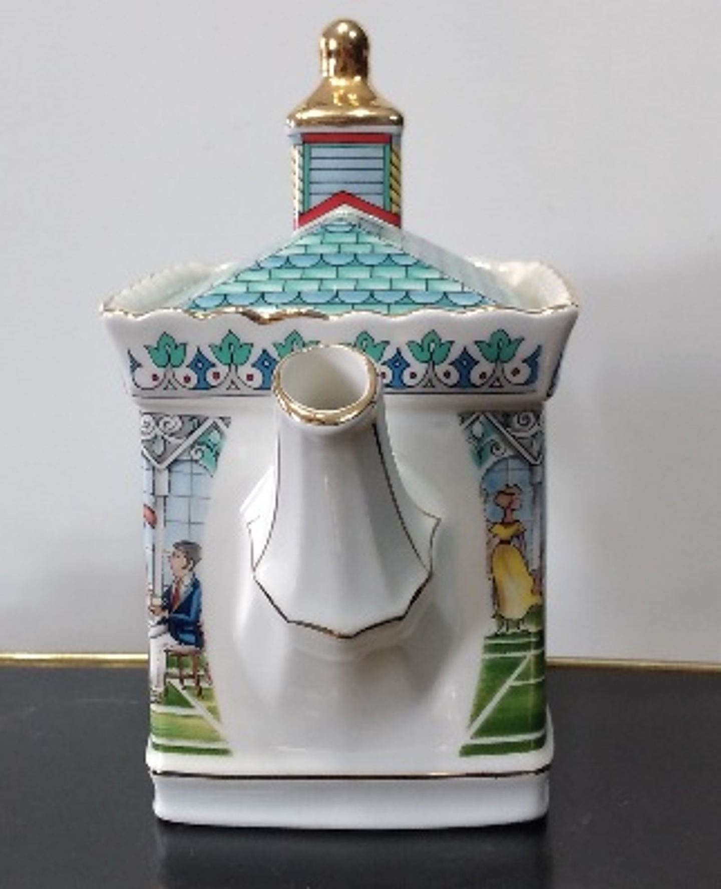 Bule, the tennis Match 4