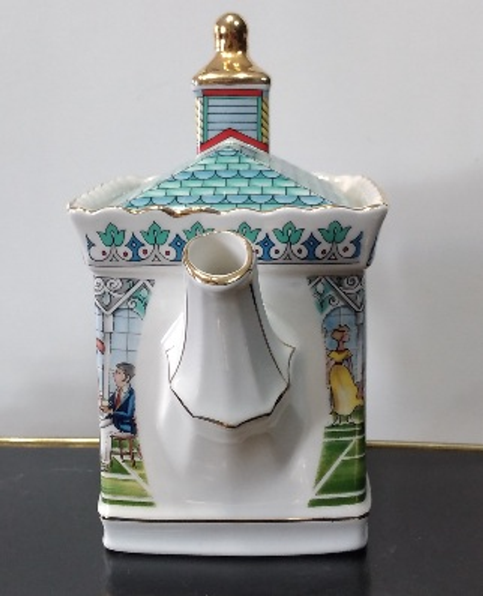 Bule, the tennis Match 4