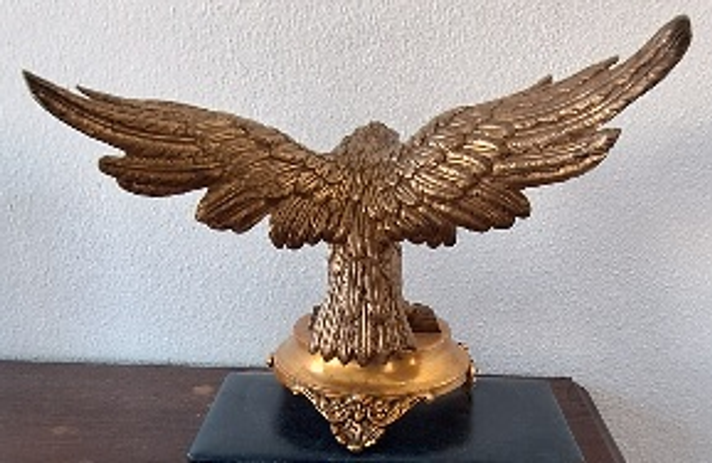 Porta relógio em bronze 5