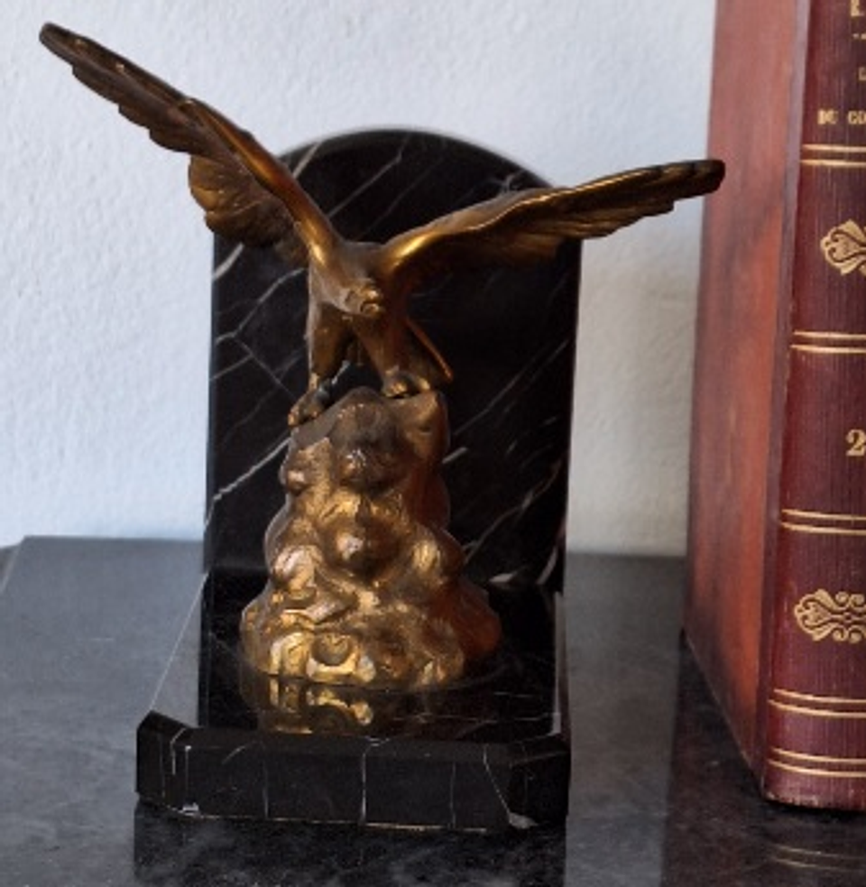 Serra-livros águias  3