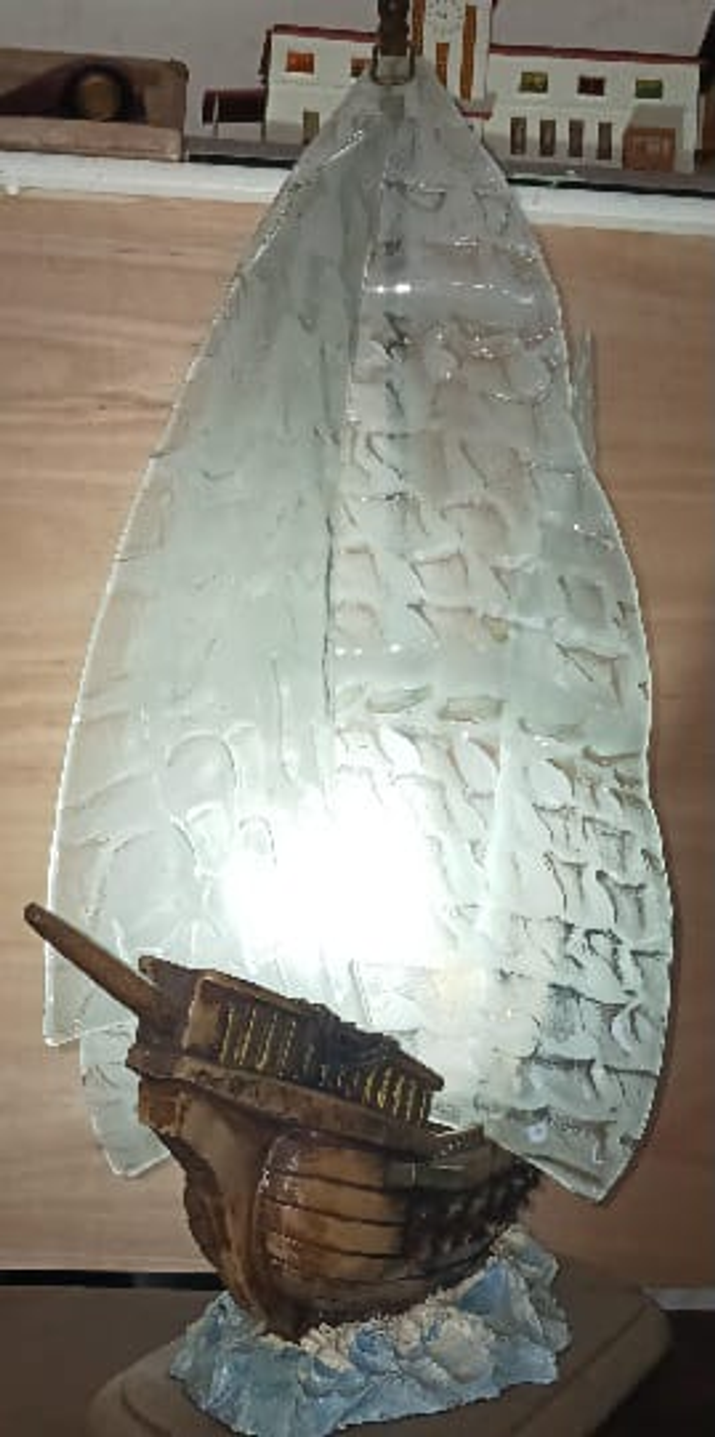 Luminária de mesa, Caravela 4