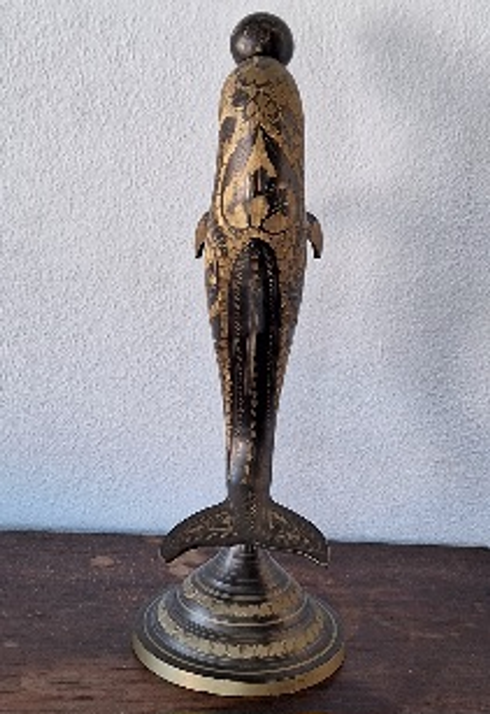 Golfinho em metal lavrado 4