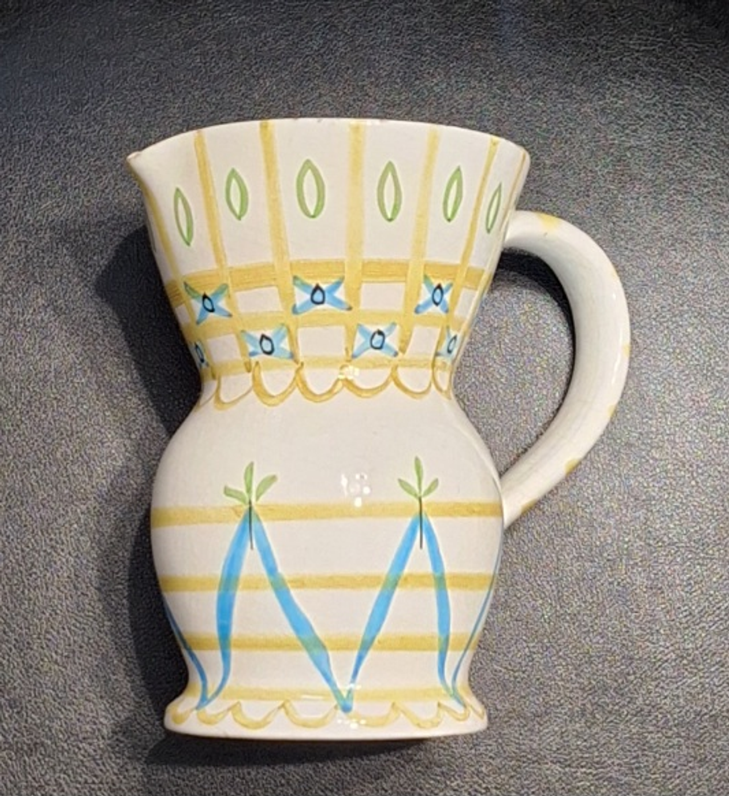 Jarra em faiança da Secla 1