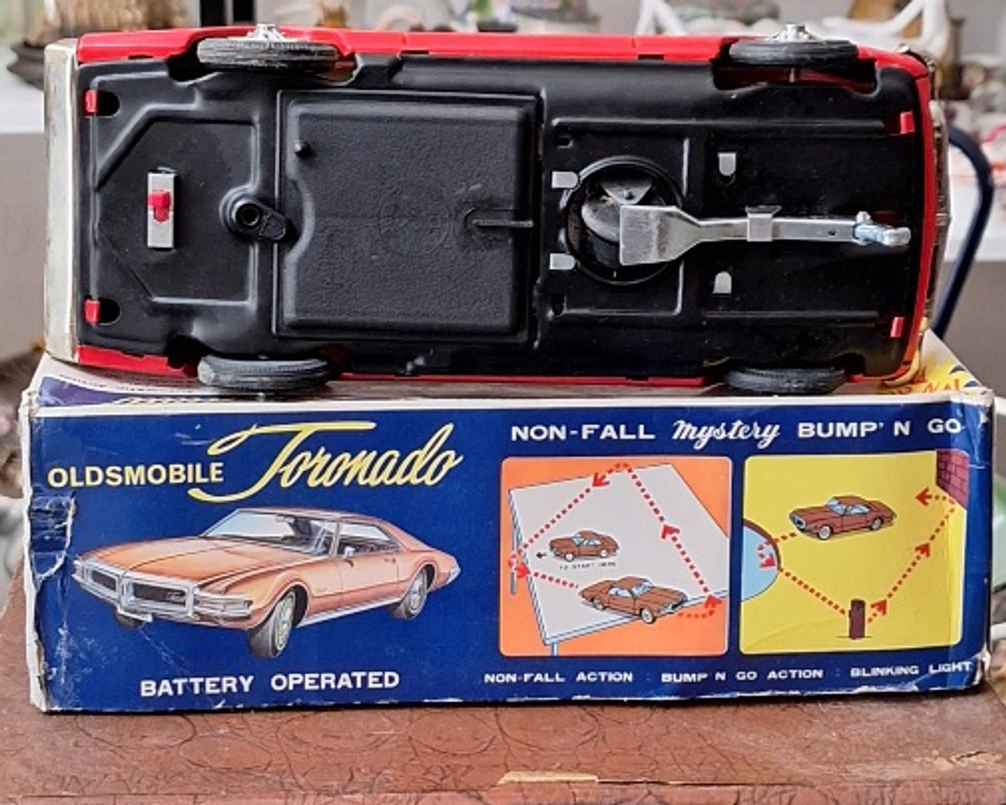 Oldsmobile Toronado, Taiyo Japan 5