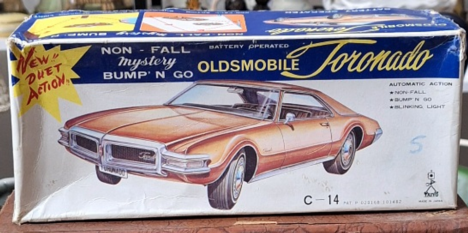 Oldsmobile Toronado, Taiyo Japan 7