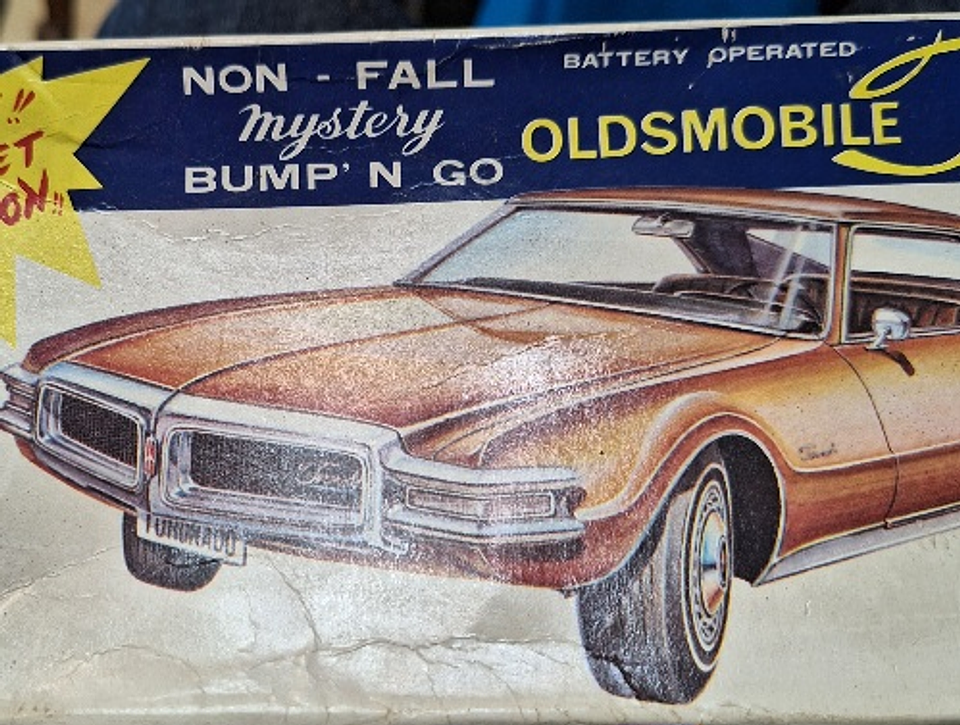 Oldsmobile Toronado, Taiyo Japan 17