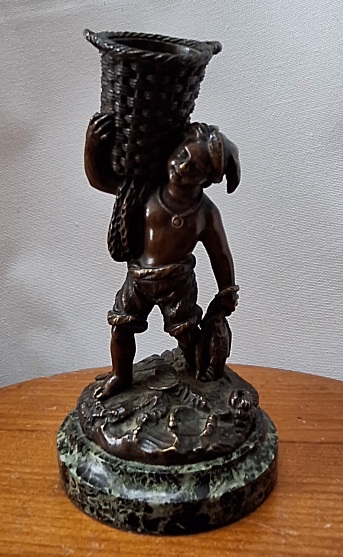 Pescador,  escultura em bronze 