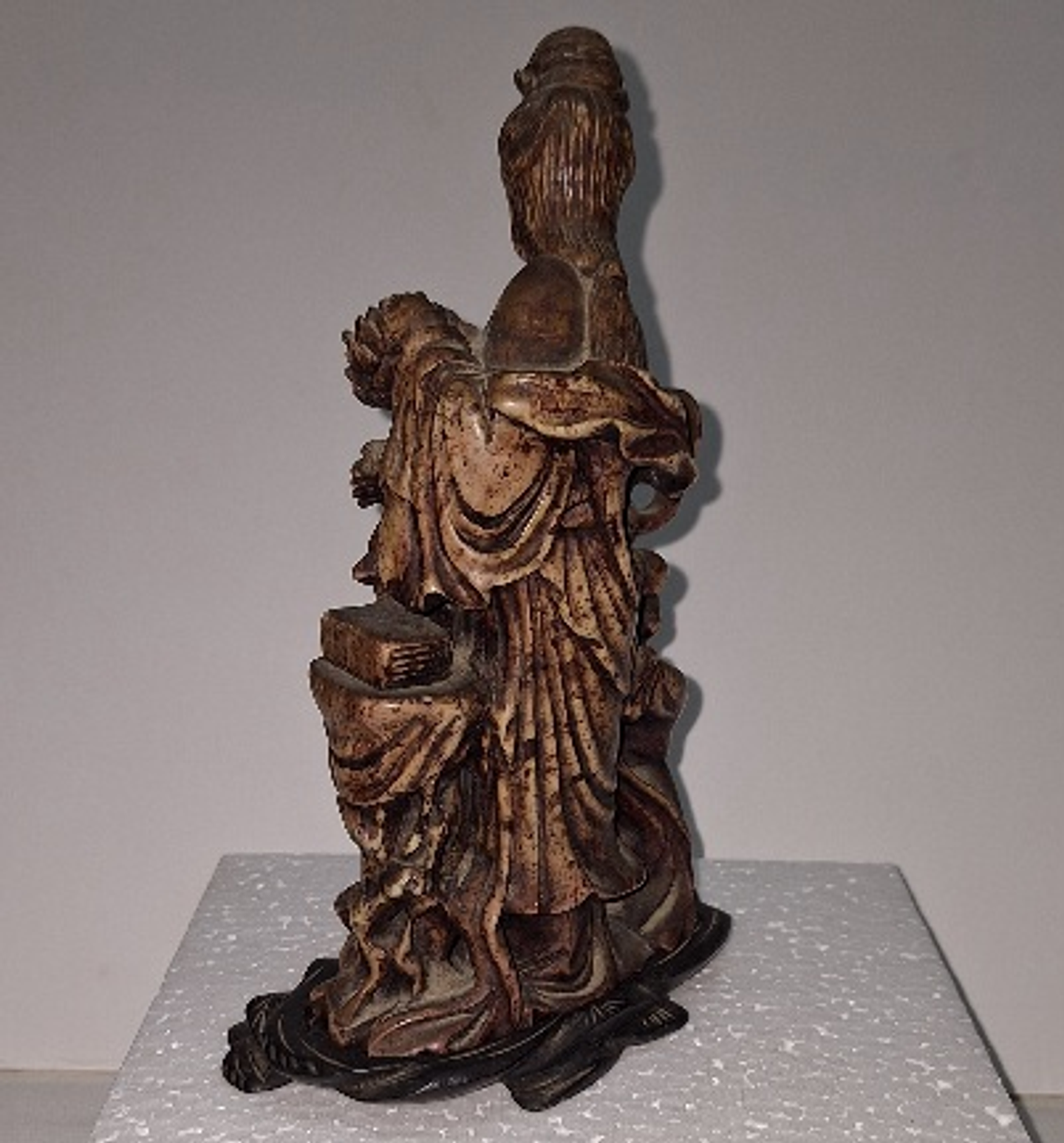 Escultura em pedra dura  4