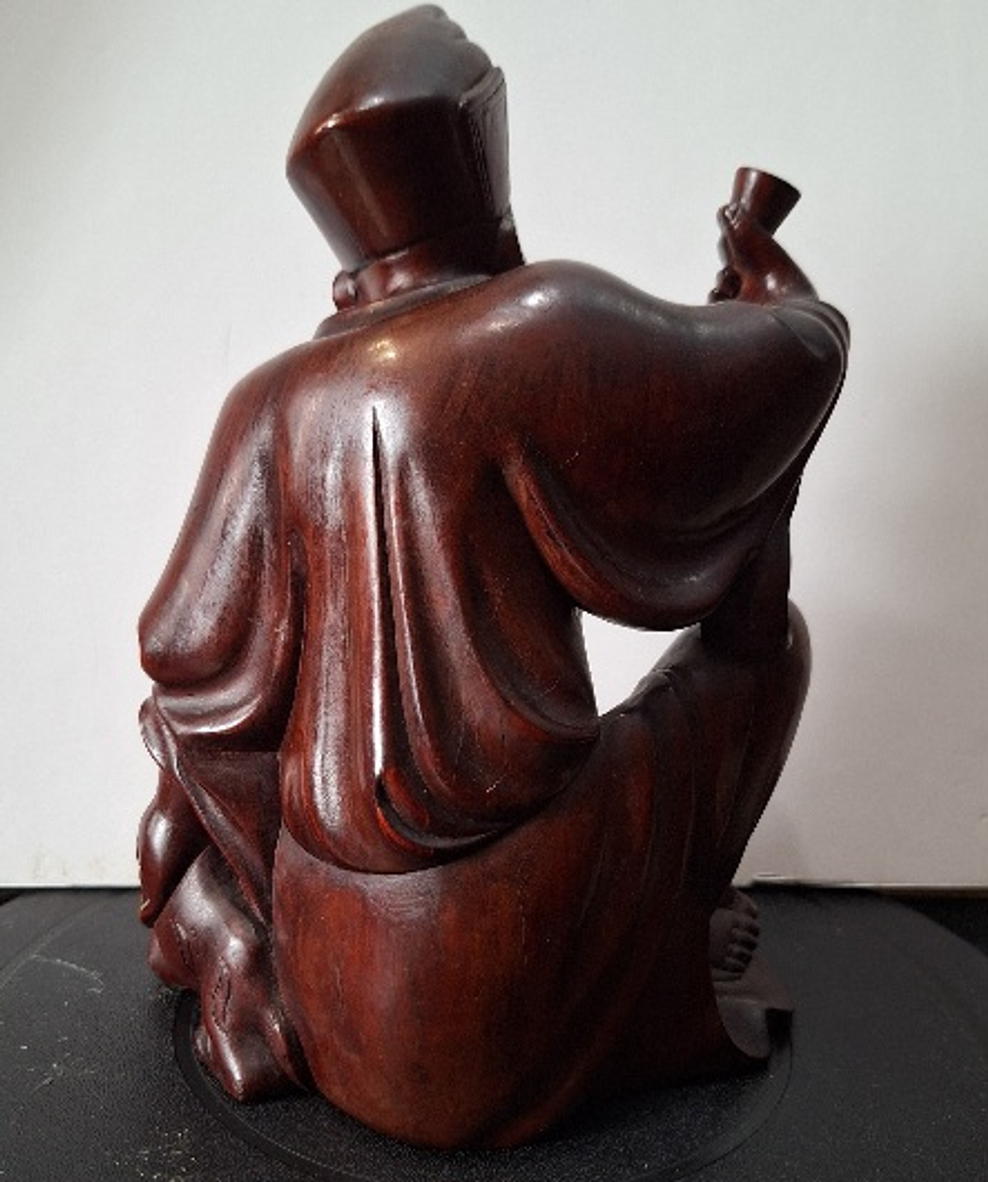 Escultura oriental em madeira  6