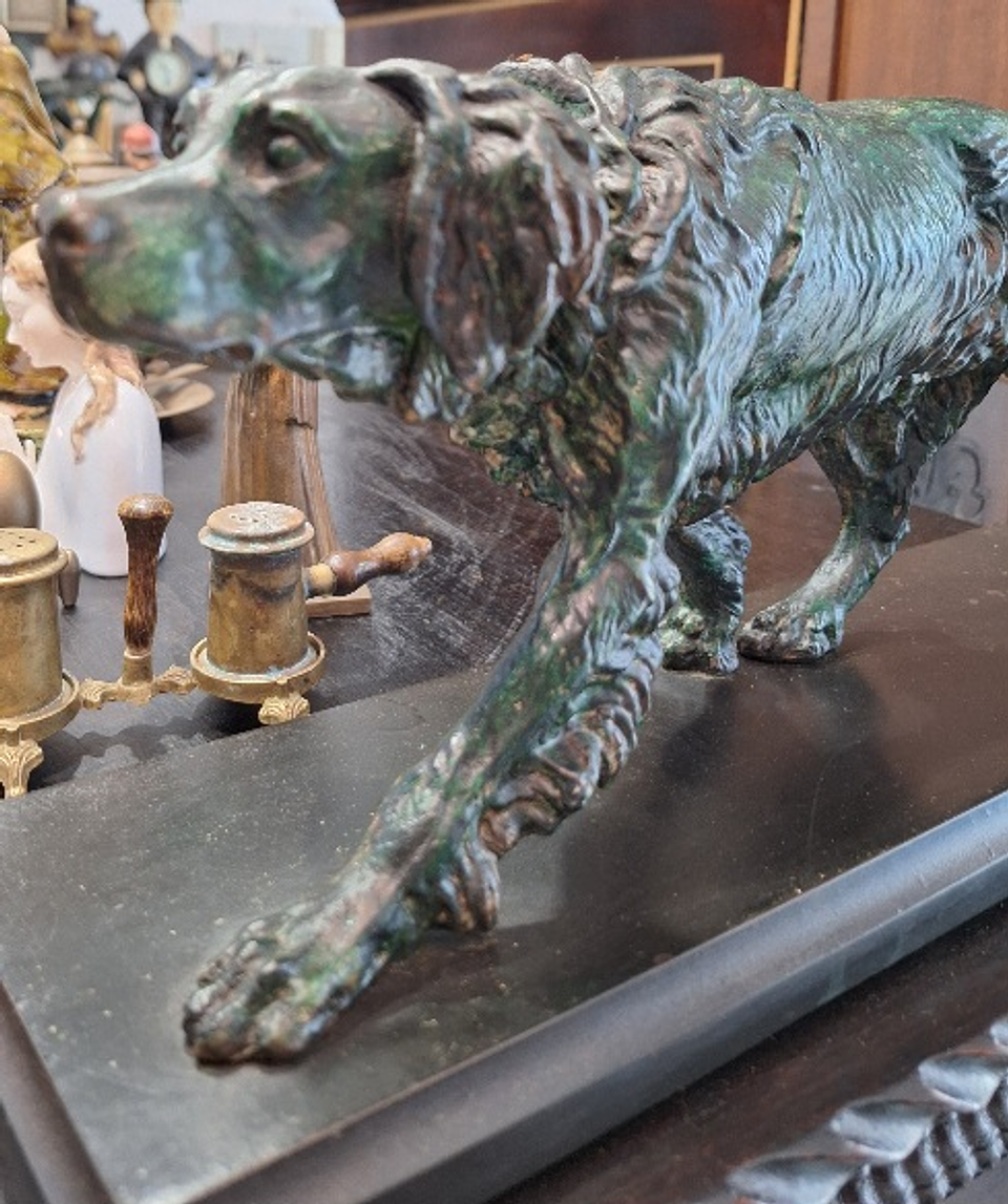 Escultura, cão Setter 2