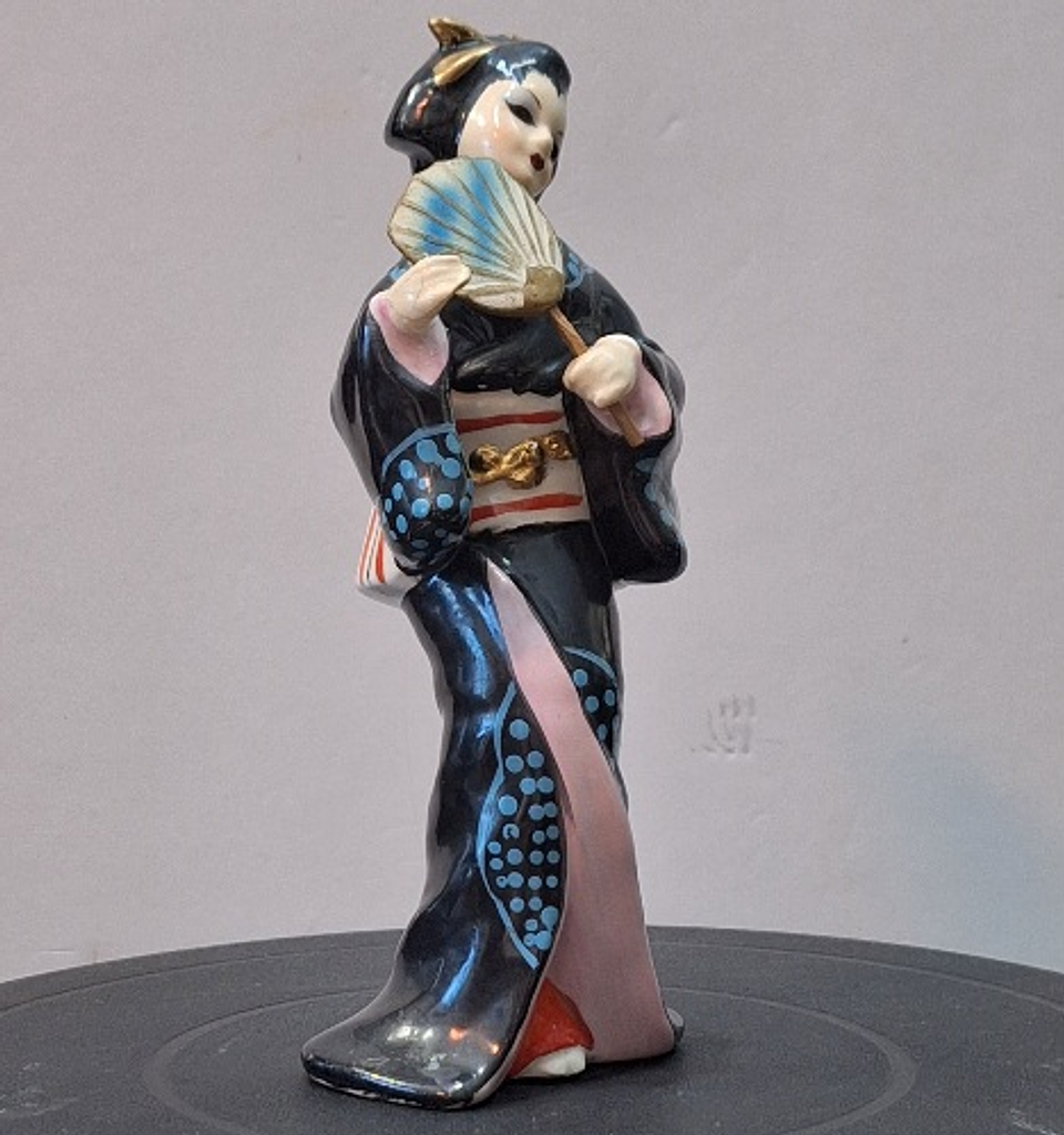 Boneca chinesa faiança  4