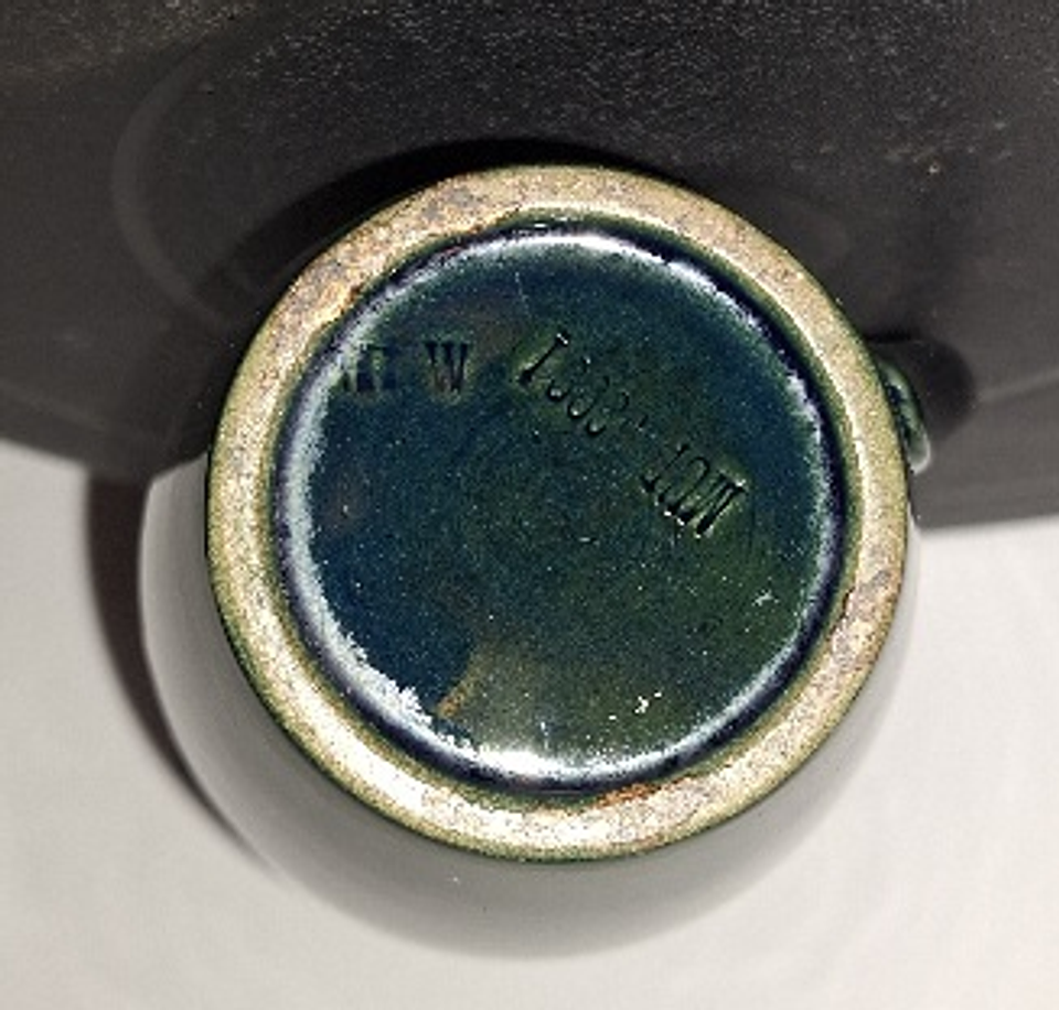 Jarra com tampa em metal 6