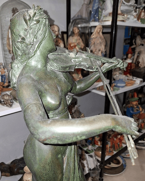 Eugène Delaplanche, escultura La Musique