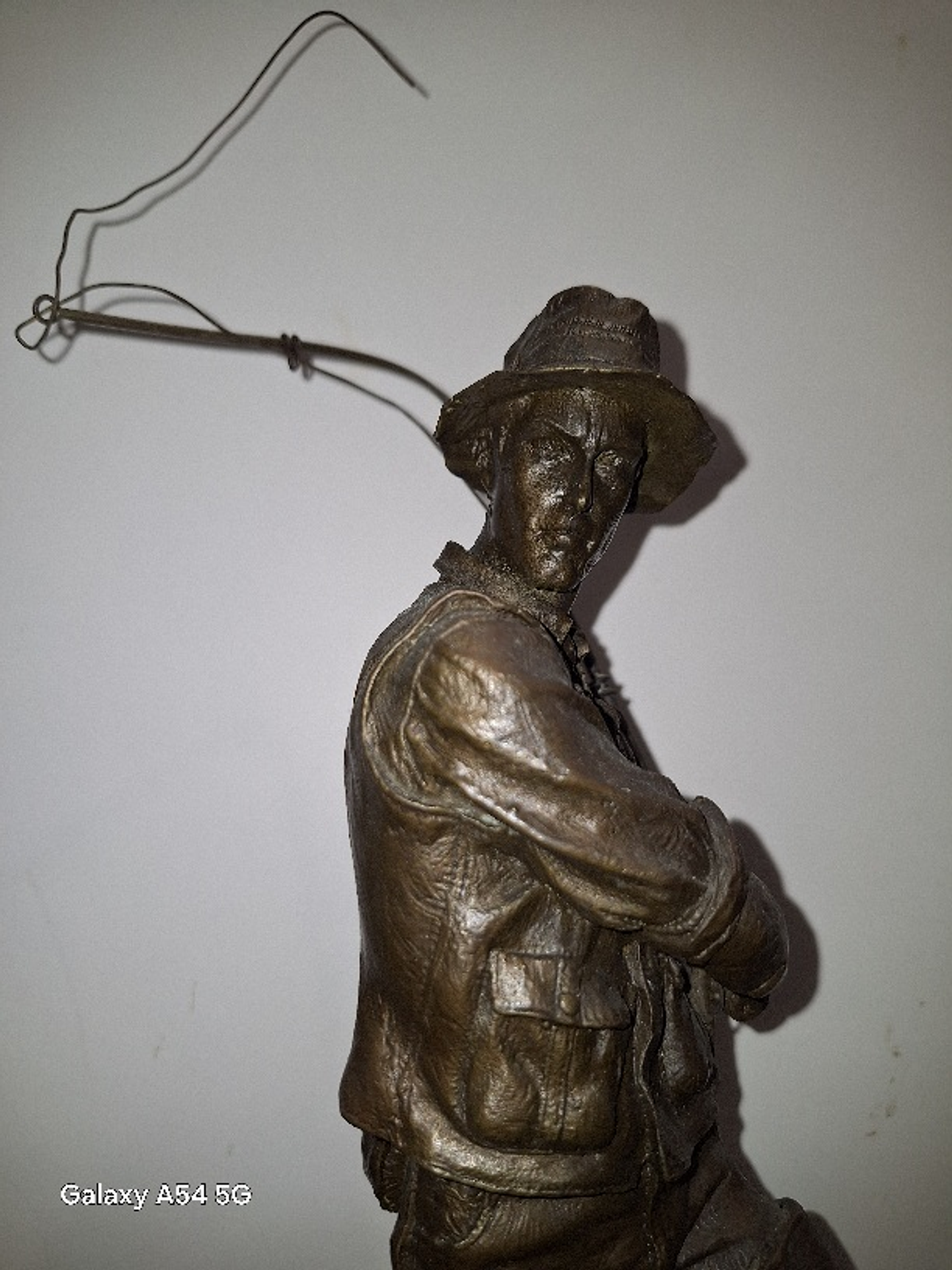 Escultura,  Pescador por Milo 5