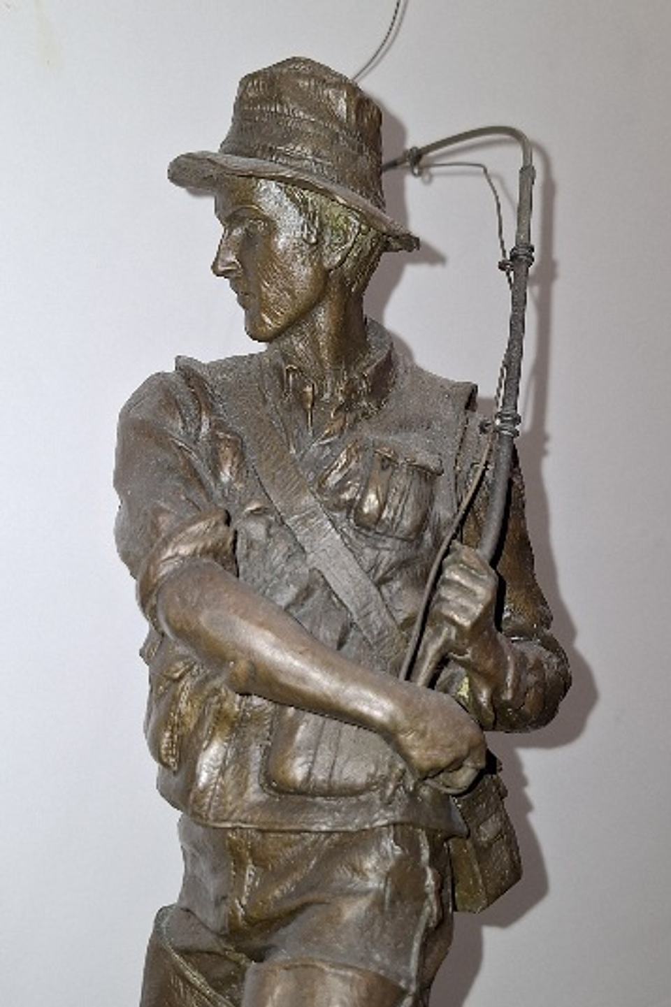 Escultura,  Pescador por Milo 8