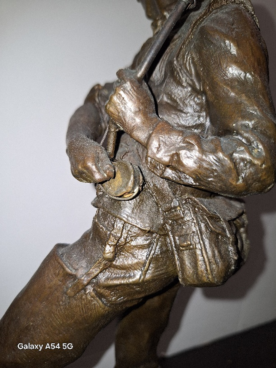 Escultura,  Pescador por Milo 17