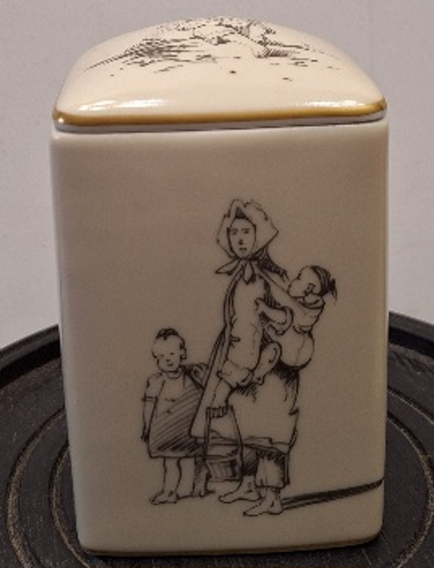 Caixa figuras de Macau, Vista Alegre  5