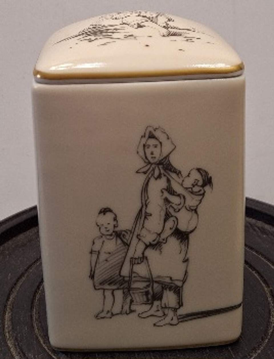 Caixa figuras de Macau, Vista Alegre  5