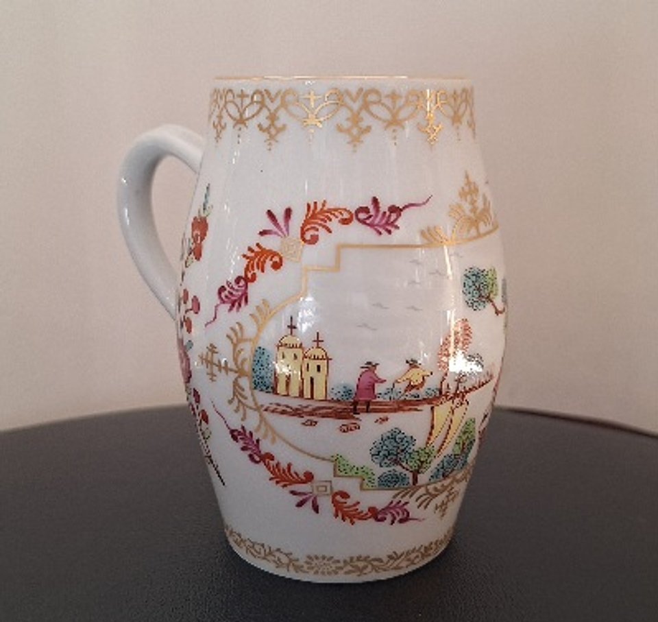 Caneca porcelana da Vista Alegre  2