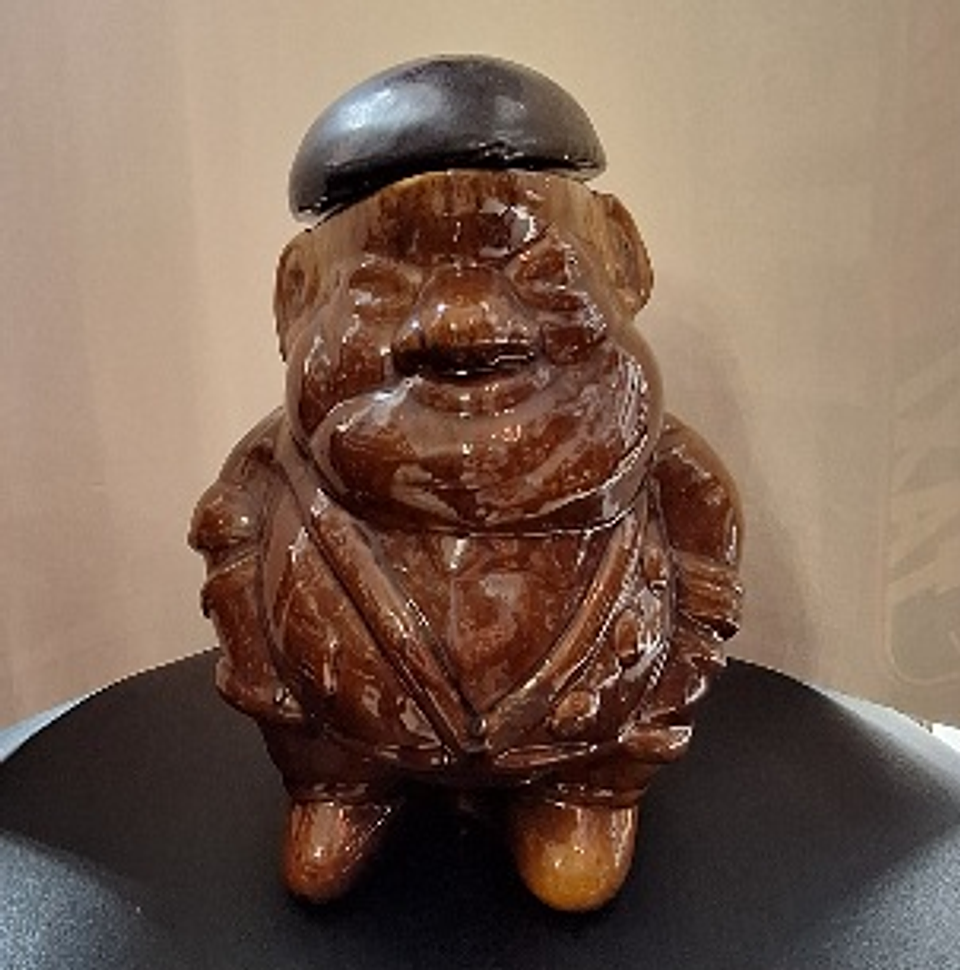 Jarra antropomórfica das Caldas. 5