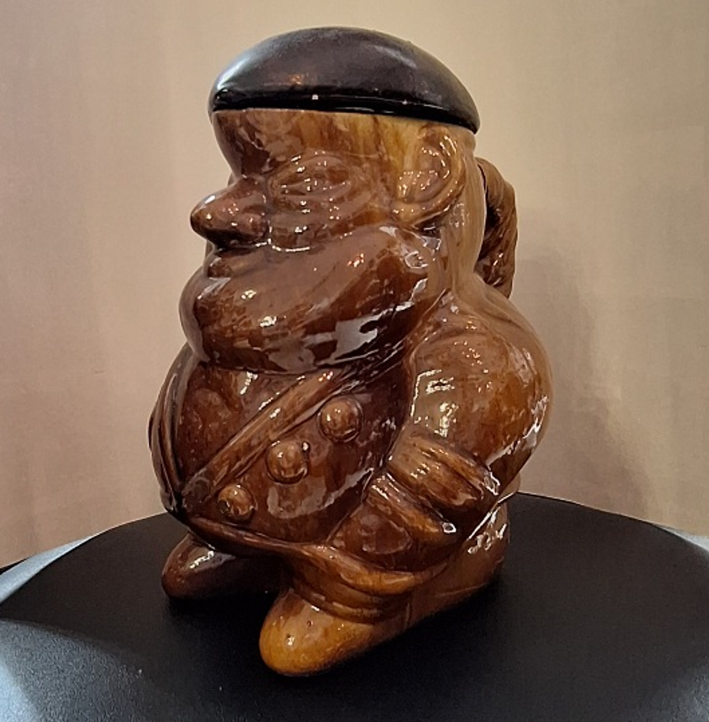 Jarra antropomórfica das Caldas. 7