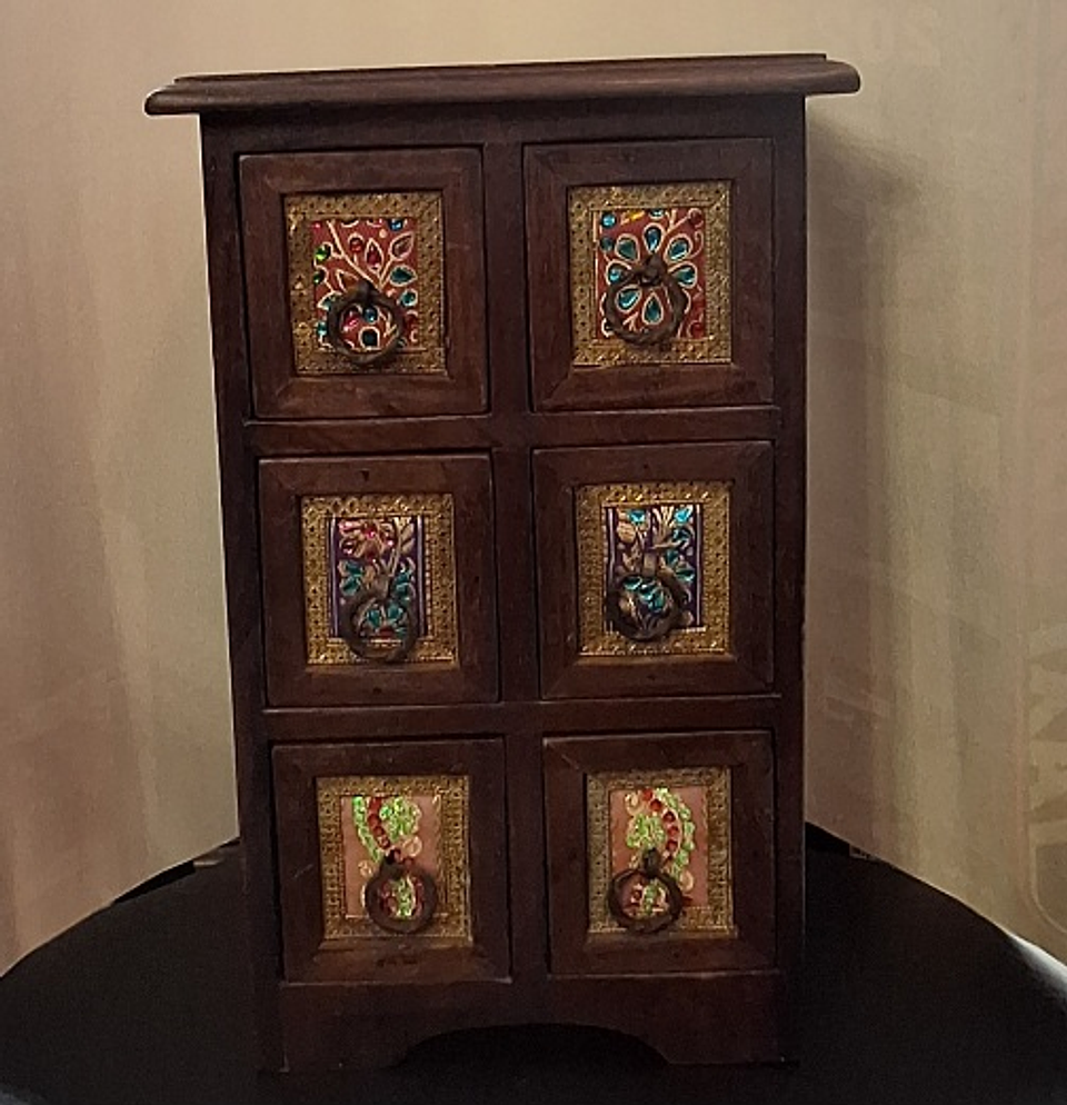 Porta-Jóias em madeira 2