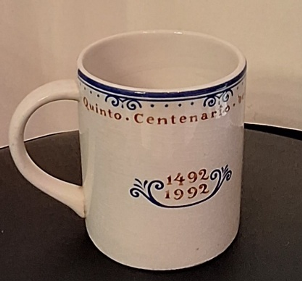 Caneca comemorativa da Tiffany & Co. 2