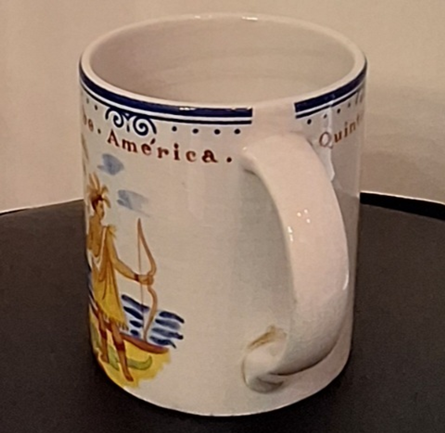 Caneca comemorativa da Tiffany & Co. 3