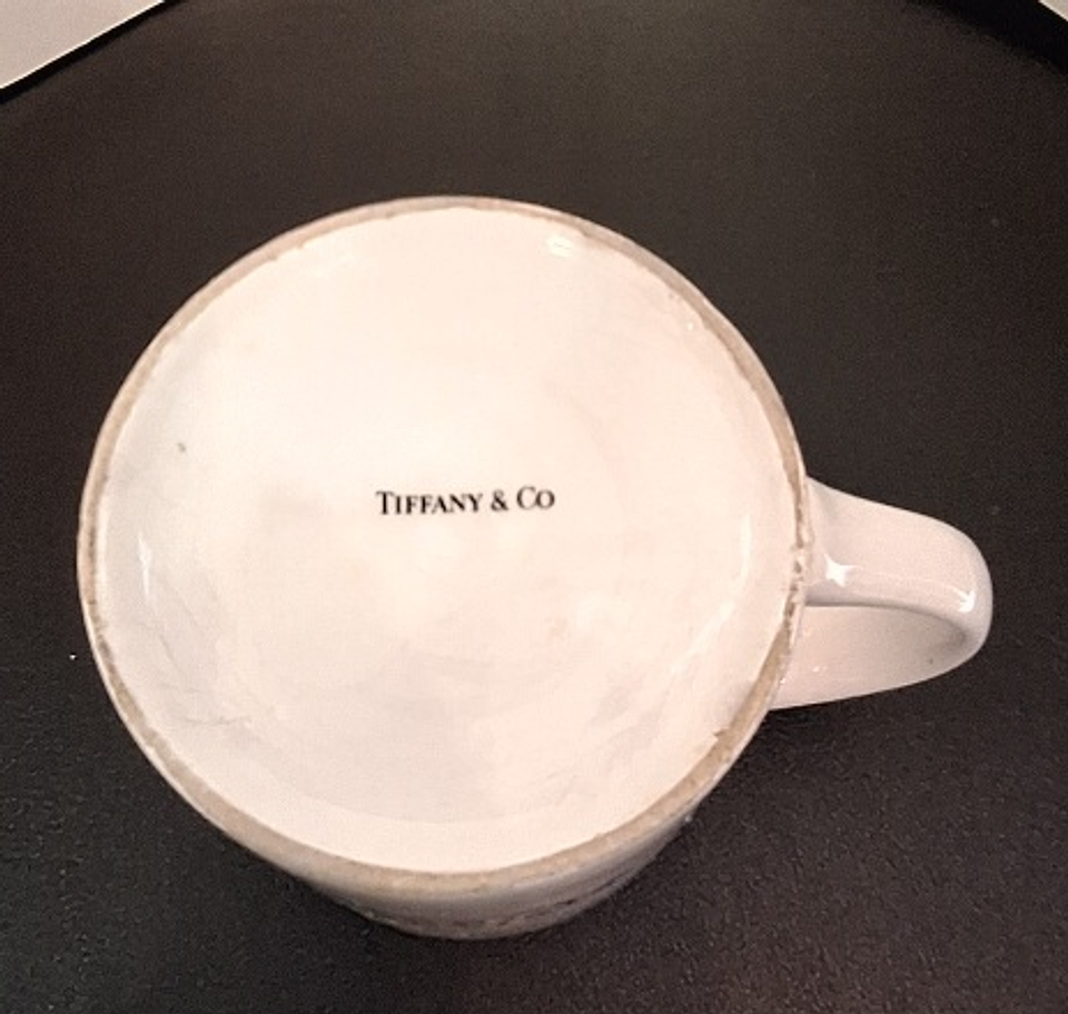 Caneca comemorativa da Tiffany & Co. 5